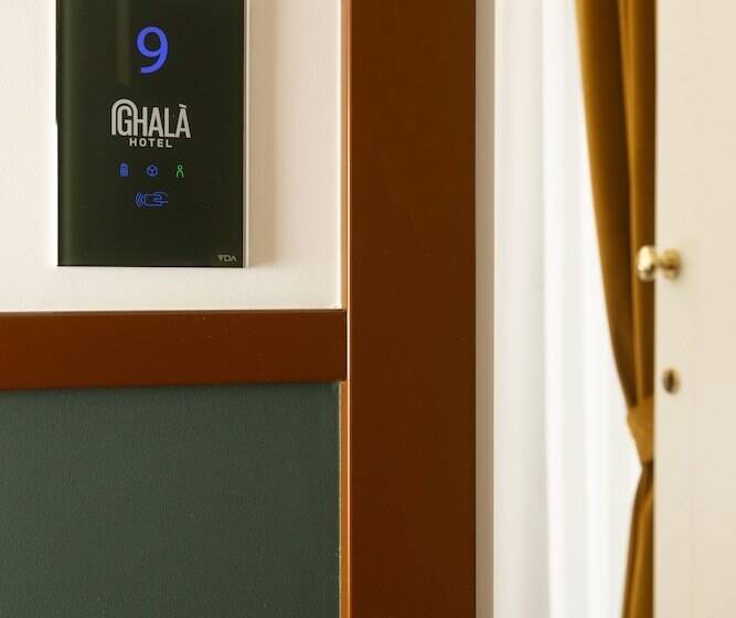 Номер Стандарт Индивидуальный, Ghalà