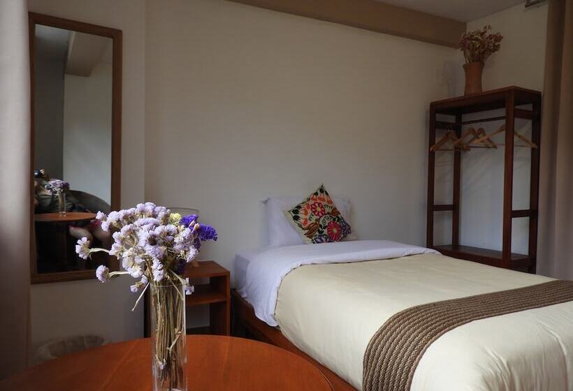 اتاق استاندارد یک نفره, Ayllu B&b Ollantaytambo