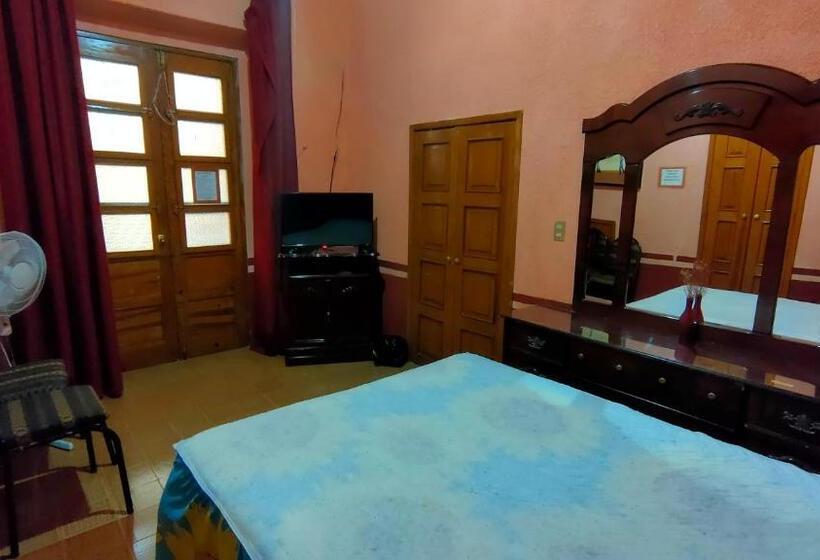Quarto Estandar, Oyo  Posada Santa Cecilia, Jerez Zacatecas