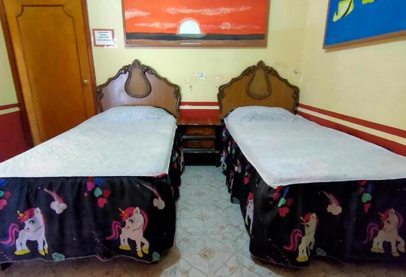 Quarto Estandar, Oyo  Posada Santa Cecilia, Jerez Zacatecas