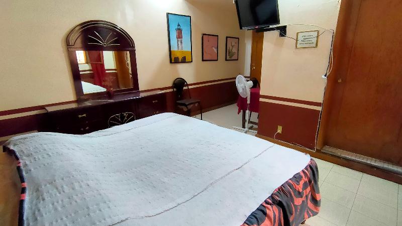Quarto Superior, Oyo  Posada Santa Cecilia, Jerez Zacatecas