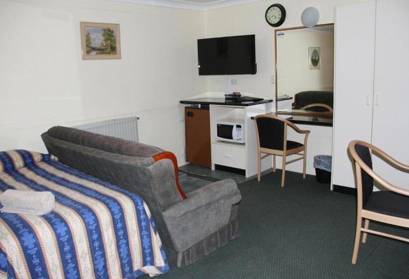 Семейный Номер, Alpine Heritage Motel