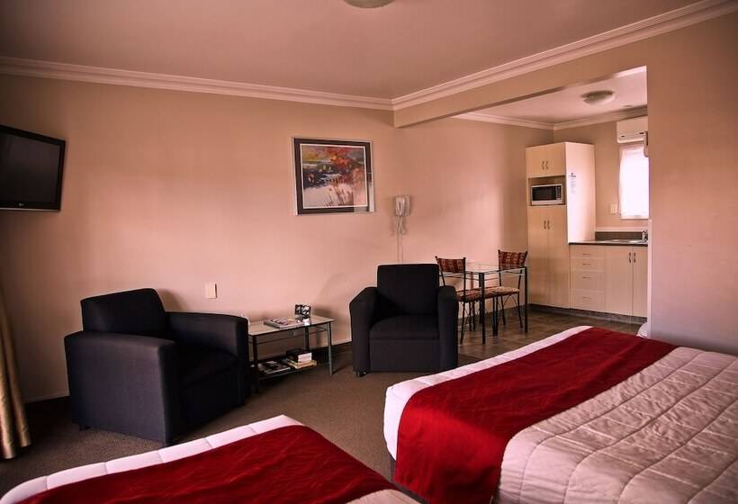 Студия Стандарт, Barclay Motel