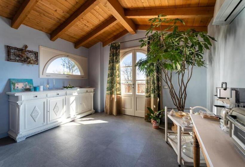 带景观的三人标准房间, Agriturismo Bellandi
