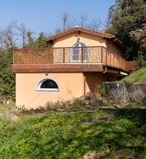 带景观的三人标准房间, Agriturismo Bellandi