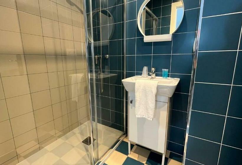 اتاق استاندارد, Hostal La Premsa
