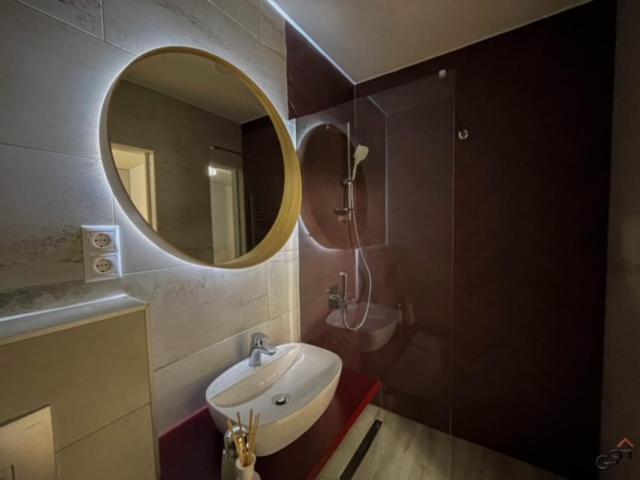 Номер Deluxe, Wbr. Vendégház