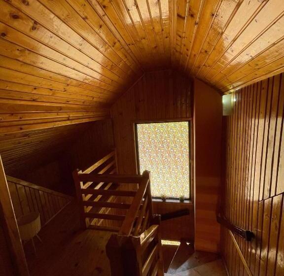 آپارتمان 3 خوابه, Vila Maria Dambovicioara