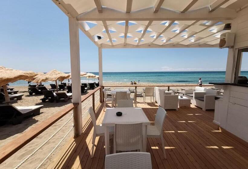 Студио Стандарт с Террасой, Infinity Residence Con Parcheggio