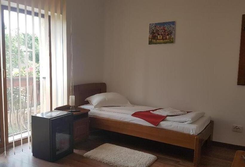 اتاق استاندارد یک نفره, Casa Irinella