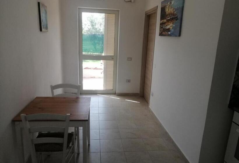 آپارتمان 1 خوابه همکف, Villa Theresa
