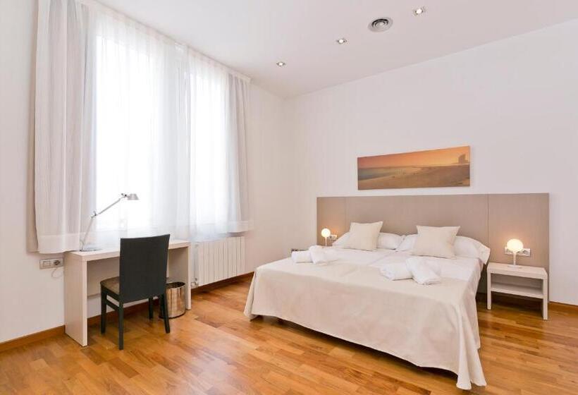 Апартаменты 3 Спальни, Aspasios Rambla Catalunya Apartments