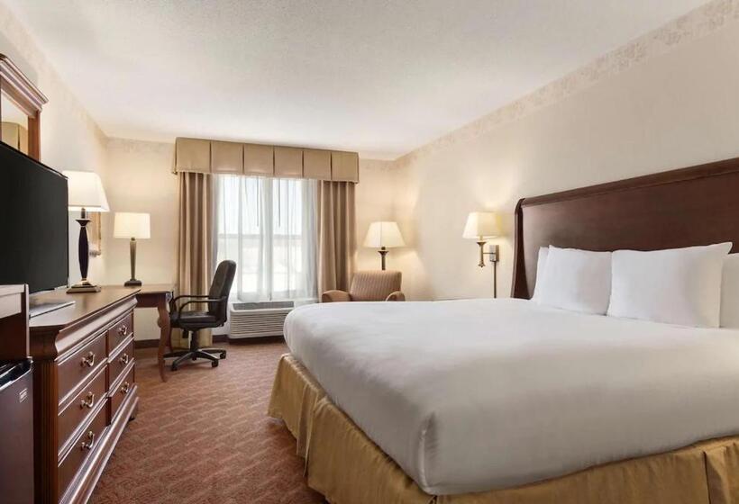 Стандартный Номер Кровать Кинг, Spark By Hilton Woodbridge