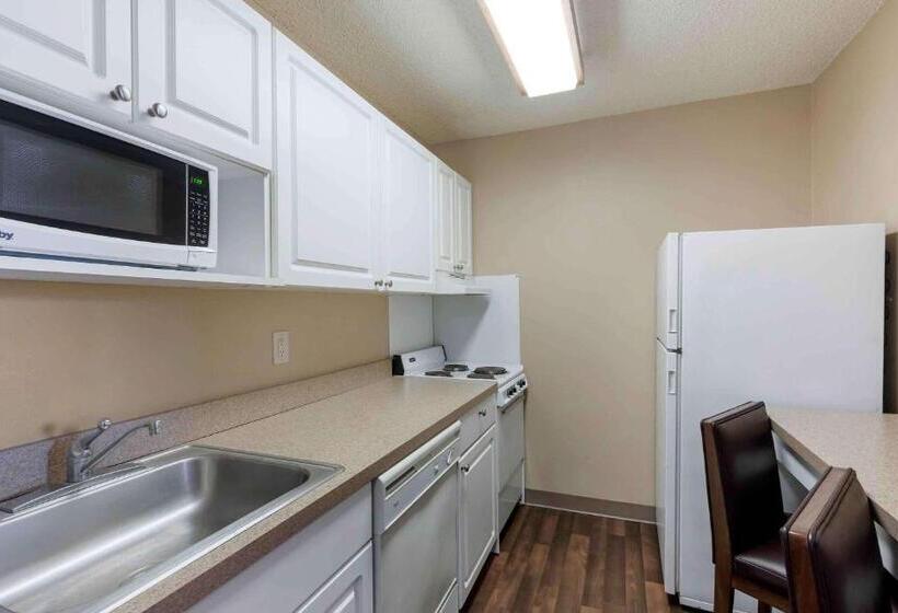 Студия Стандарт, Extended Stay America Suites Fort Worth  Southwest