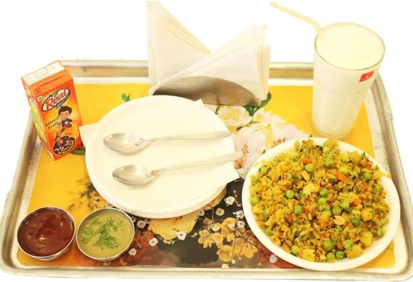 اتاق لوکس, Hong Kong Inn