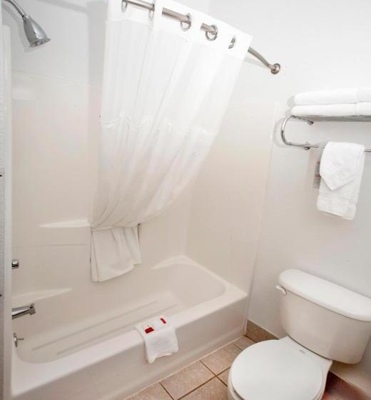 Люкс Deluxe Кровать Кинг, Ramada By Wyndham Keystone Near Mt Rushmore