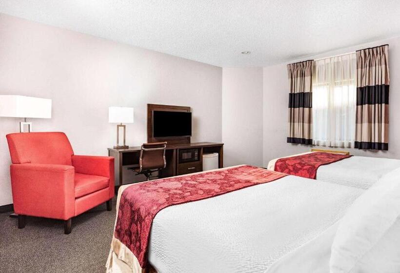 Номер Стандарт Вид на Бассейн, Ramada By Wyndham Keystone Near Mt Rushmore