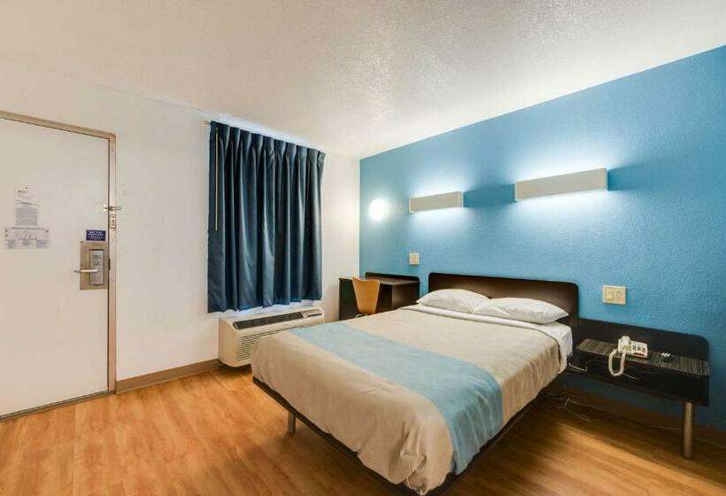 Номер Стандарт Адаптированный для Инвалидов, Motel 6 Kingston, Tn