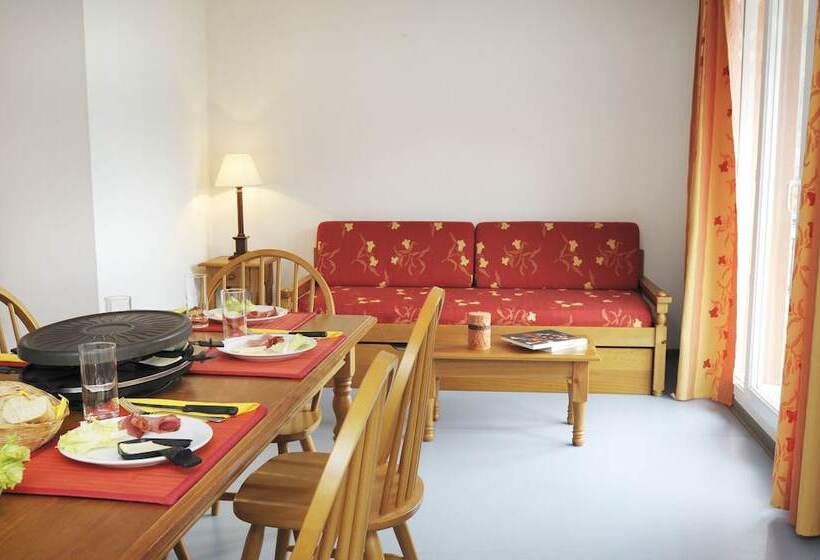 Апартаменты 2 Спальни, Residence Nemea Les Grands Ax