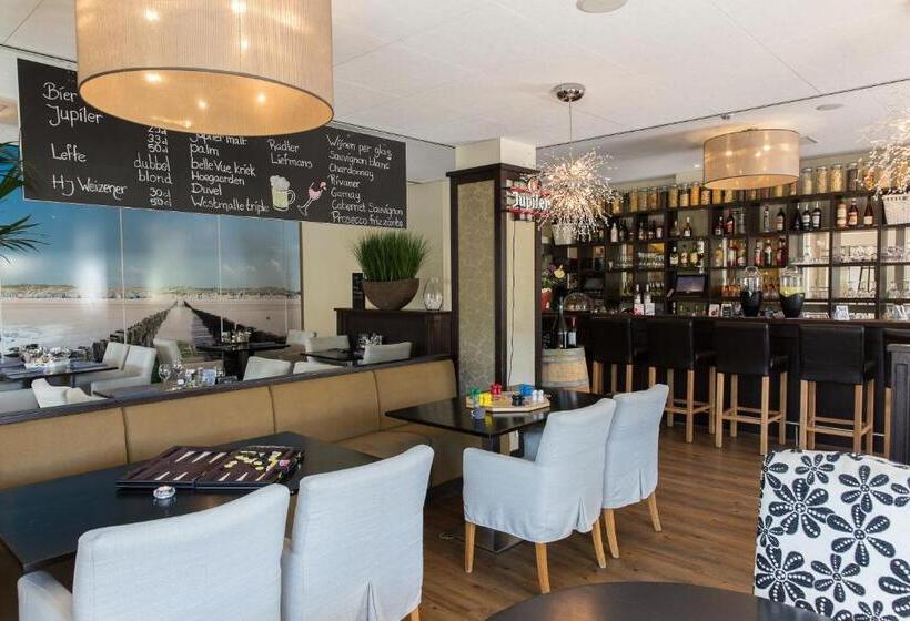 Номер Комфорт, Strandhotel Bos En Duin