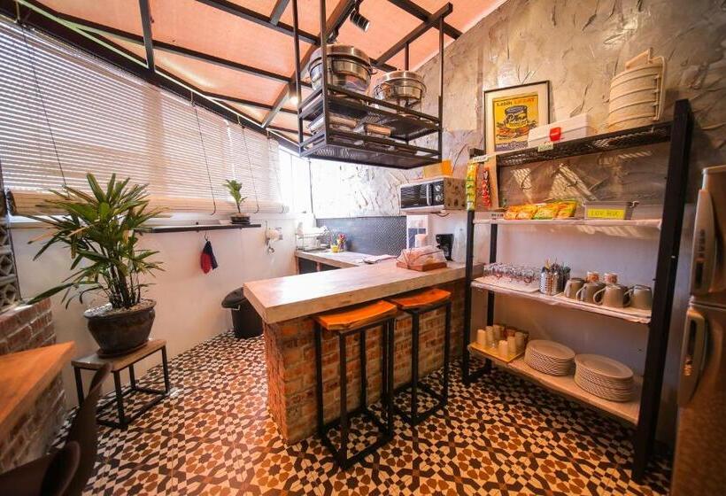 Номер Стандарт Трехместный, The Lov Penang