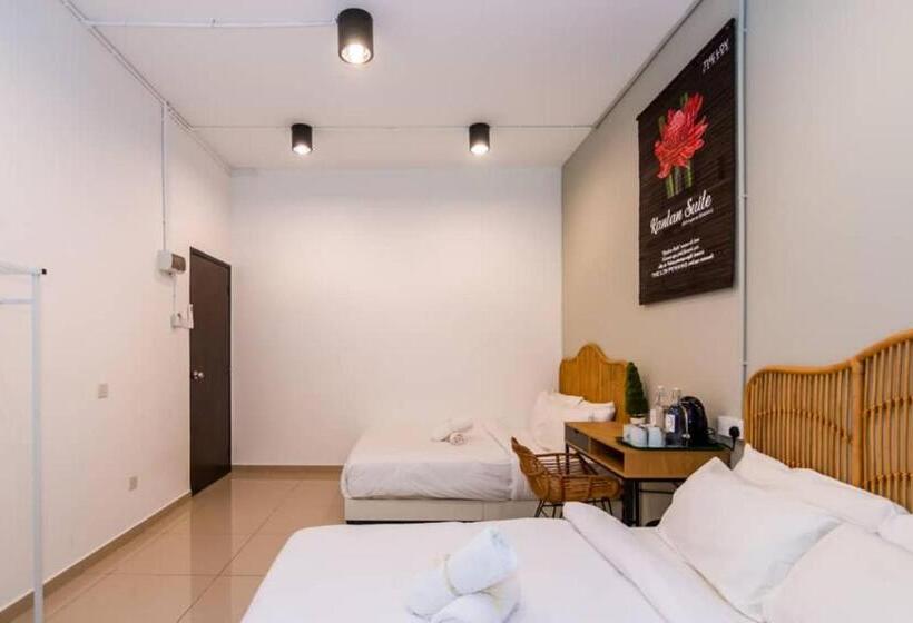 Семейный Номер Deluxe, The Lov Penang