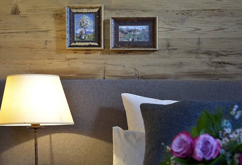 Апартаменты Comfort 3 Спальни, Galzig Lodge