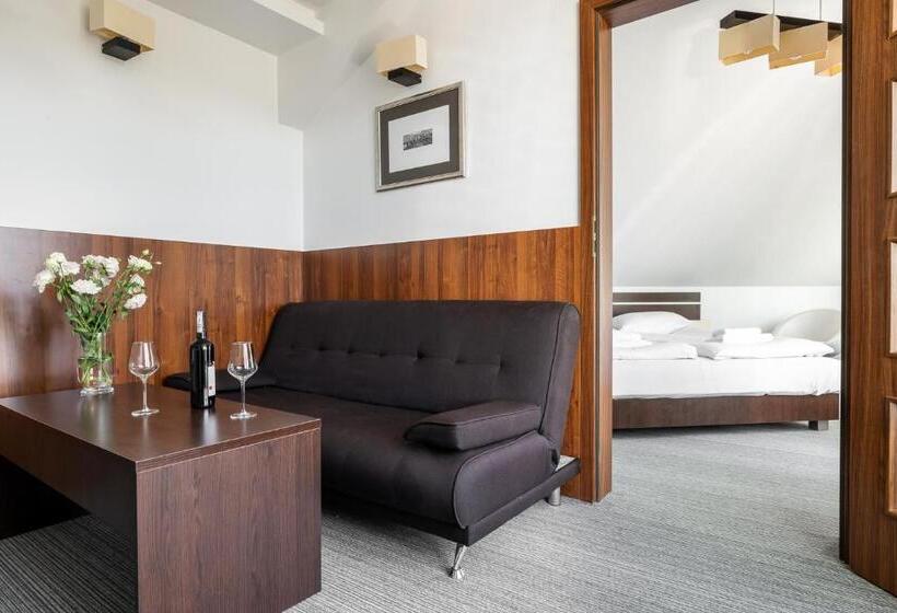 Quarto Deluxe com Sacada, Wilga