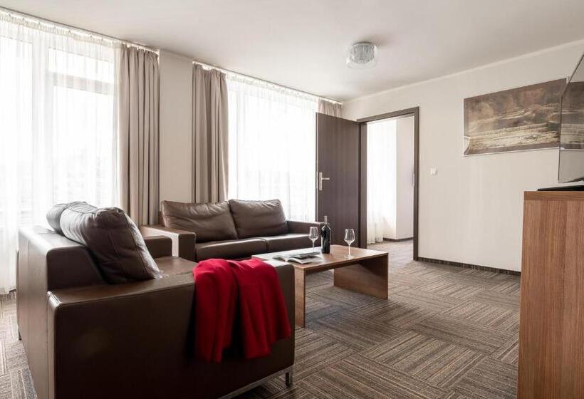Suite com Varanda, Wilga