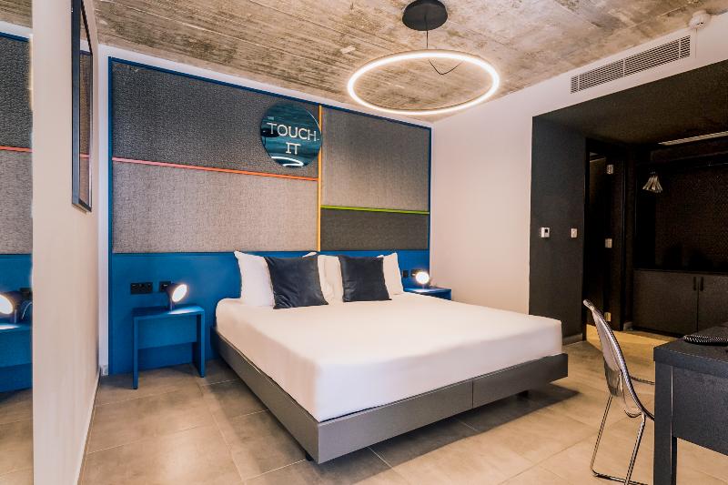 اتاق لوکس با وان آب گرم, Ikyk Hotel  Ik Collection