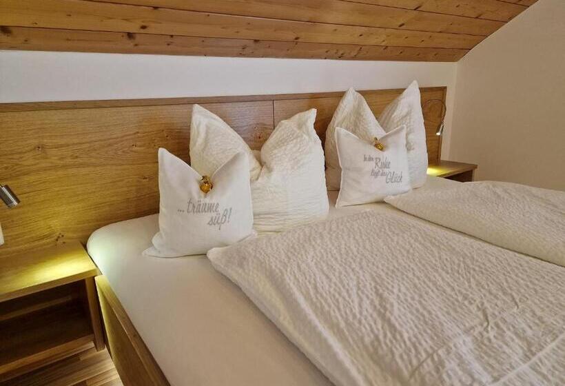 Номер Стандарт Трехместный, Bio Bauernhof Vordergrubenbach   Familie Oberascher