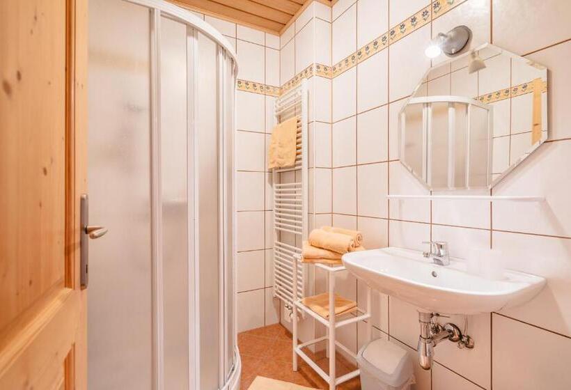 Апартаменты 2 Спальни, Prinzenhof