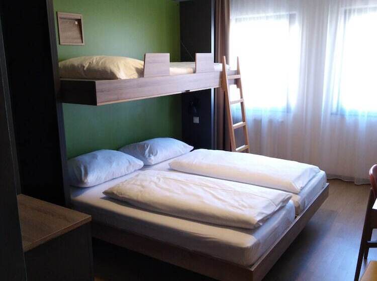 标准三人间, Jufa Hotel Graz Süd