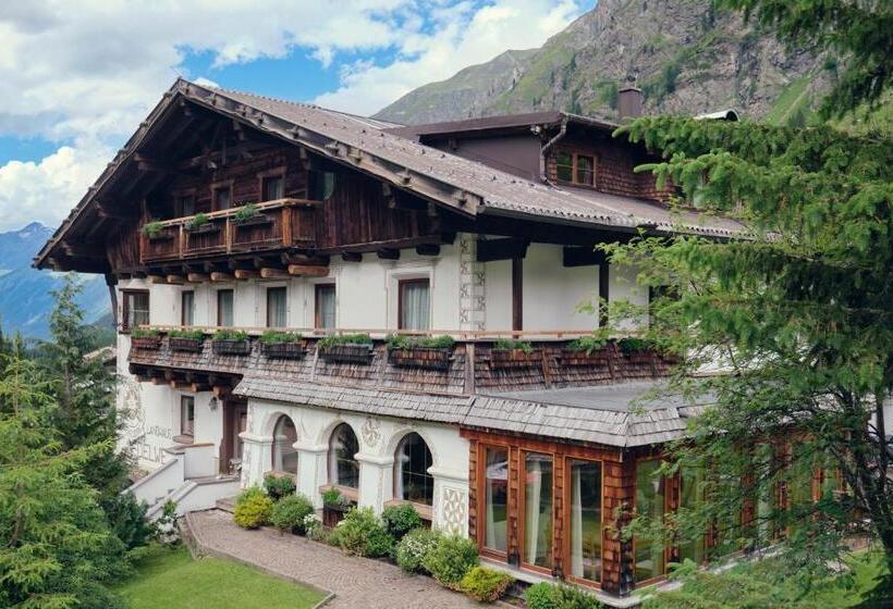 Студия Стандарт, Landhaus Edelweiss