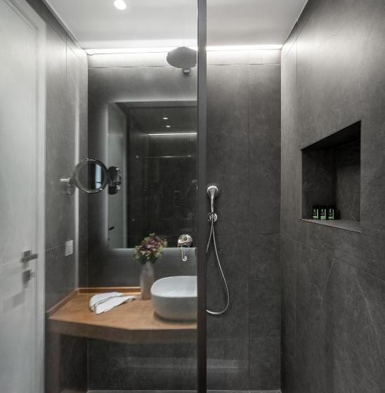 Полулюкс Вид на Море, Days City Suites