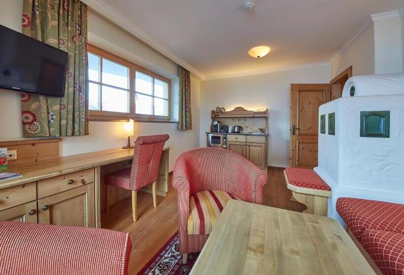 سوییت سوپریور, Bauernhof Hotel Oberschwarzach