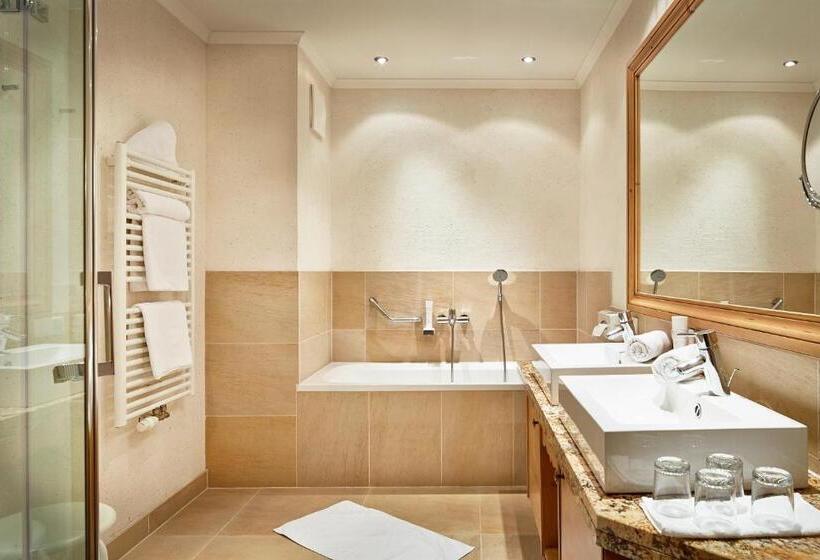 سوییت سوپریور, Bauernhof Hotel Oberschwarzach