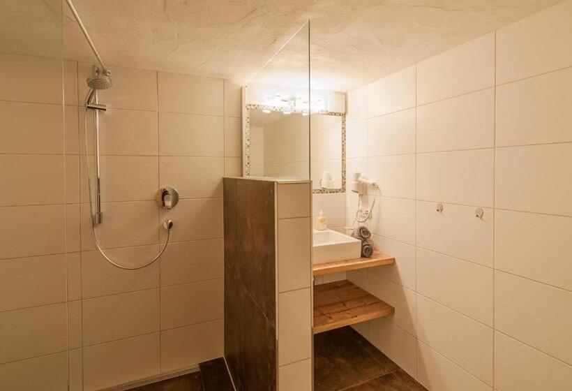 Апартаменты 3 Спальни, Gästehaus Bergland