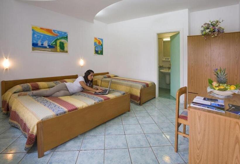 Номер Стандарт, Albergo Villa Hibiscus