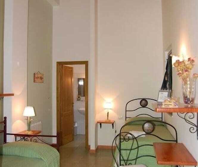 اتاق استاندارد چهار تخته, Antico Borgo Etneo Agriturismo