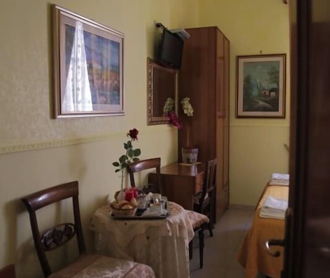 Habitación Estándar, Sol Levante
