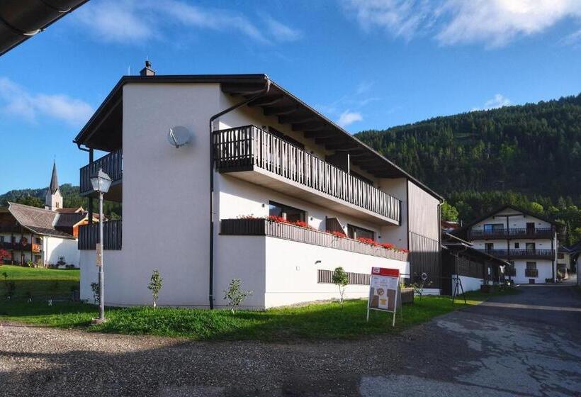 Апартаменты 1 Спальня Нижний Этаж, Seehotel & Seeapartments Kärntnerhof  Direkt Am See!
