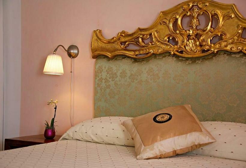 Quarto Clássico, Villa Lieta