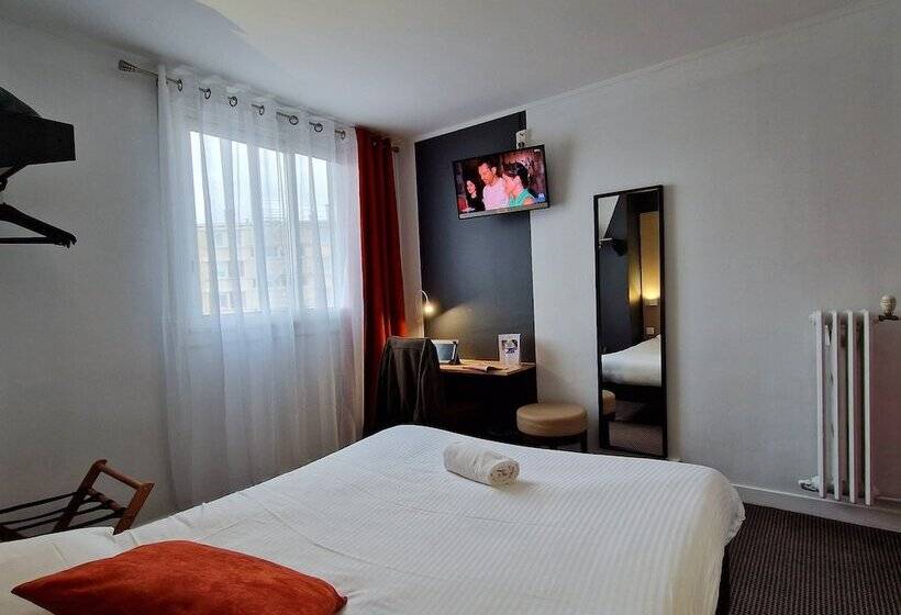 Номер Стандарт, L Hôtel Bristol