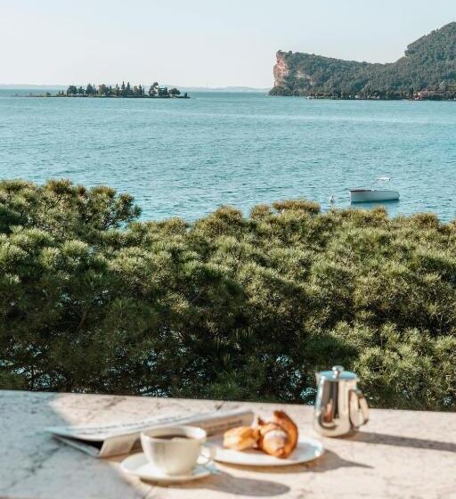 Номер Стандарт Вид на Озеро, Ristorante Sogno