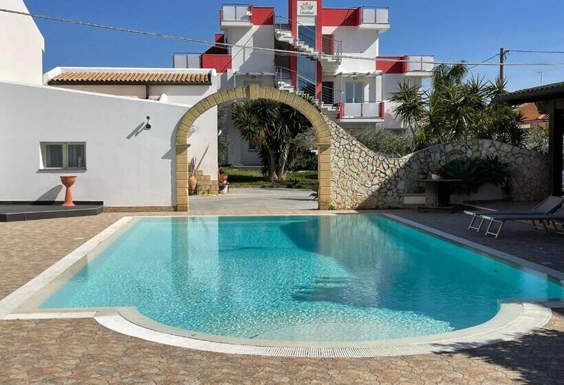 اتاق استاندارد, Rainbow Resort