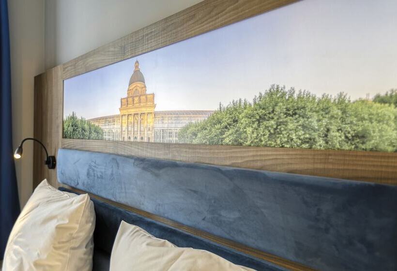 Номер Стандарт, Smart Stay Hotel Station