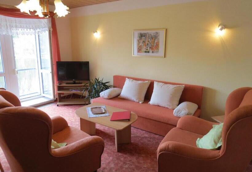 Апартаменты 1 Спальня, Pension Schloss  Miramar