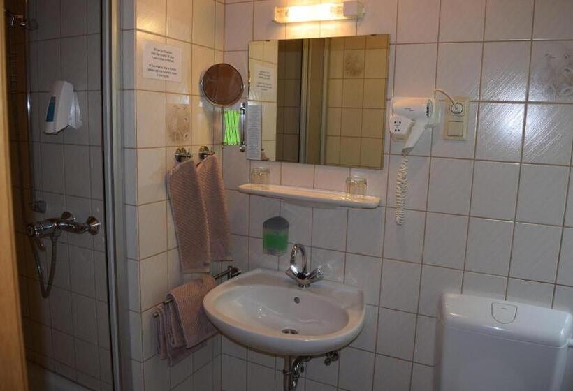 Номер Стандарт, Stockumer Hof