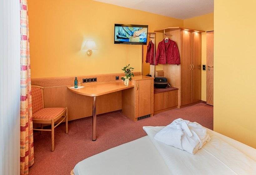 Номер Стандарт Индивидуальный, Kishotel Am Kurpark